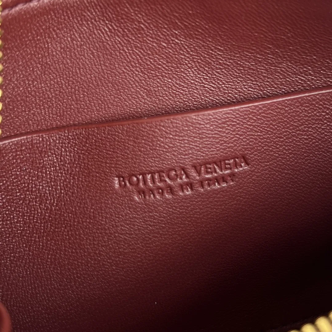 BOTTEGA 27FW NWEPAZI 017 미니백 98