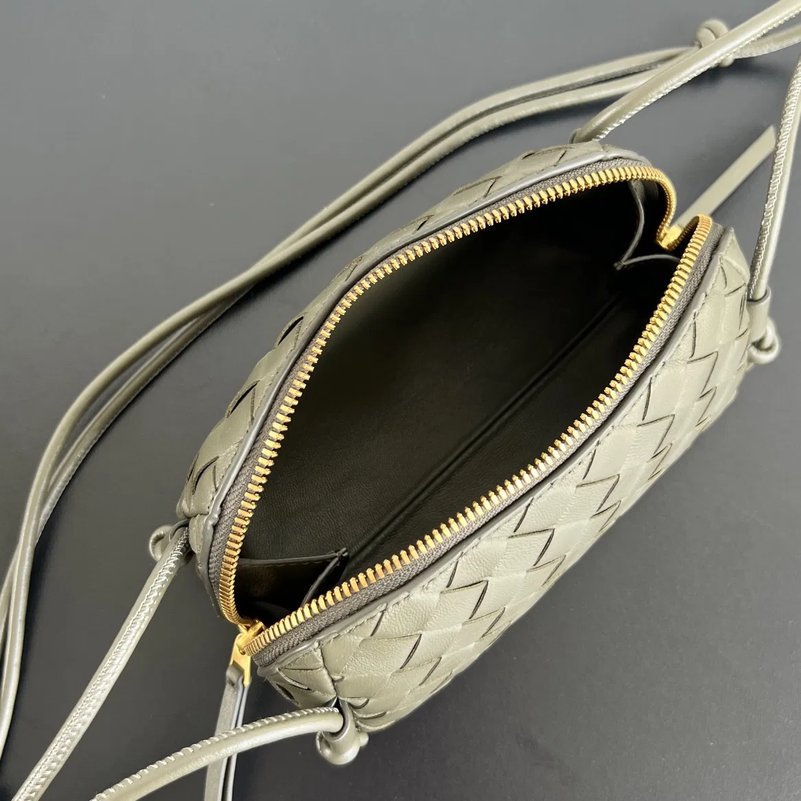 BOTTEGA 27FW NWEPAZI 017 미니백 113