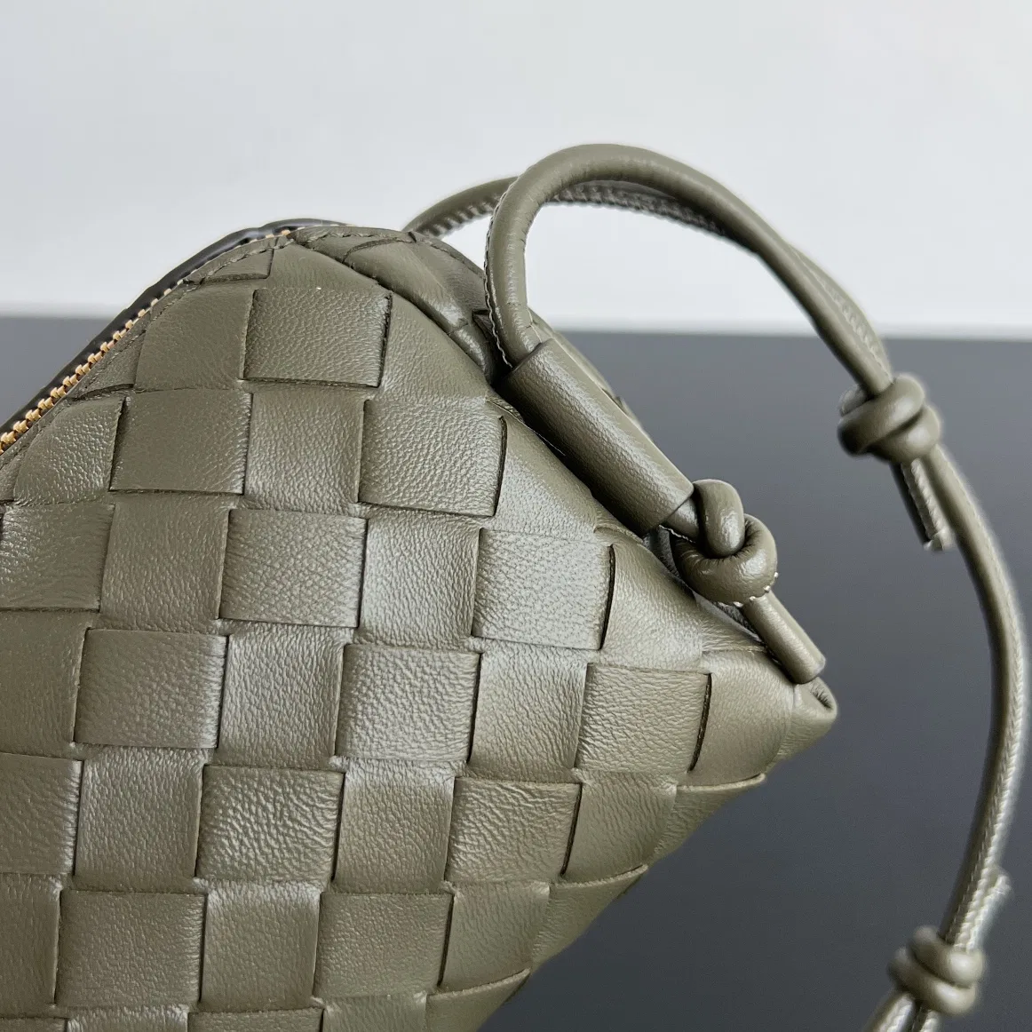 BOTTEGA 27FW NWEPAZI 017 미니백 115