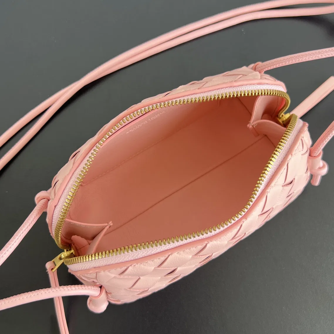 BOTTEGA 27FW NWEPAZI 017 미니백 121