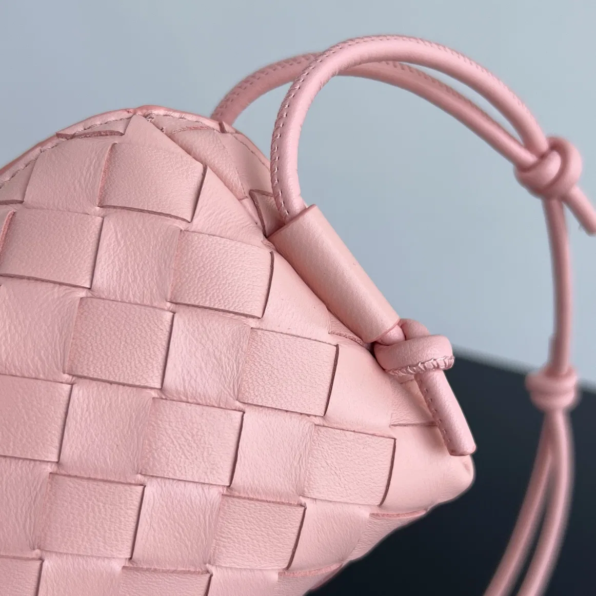 BOTTEGA 27FW NWEPAZI 017 미니백 123