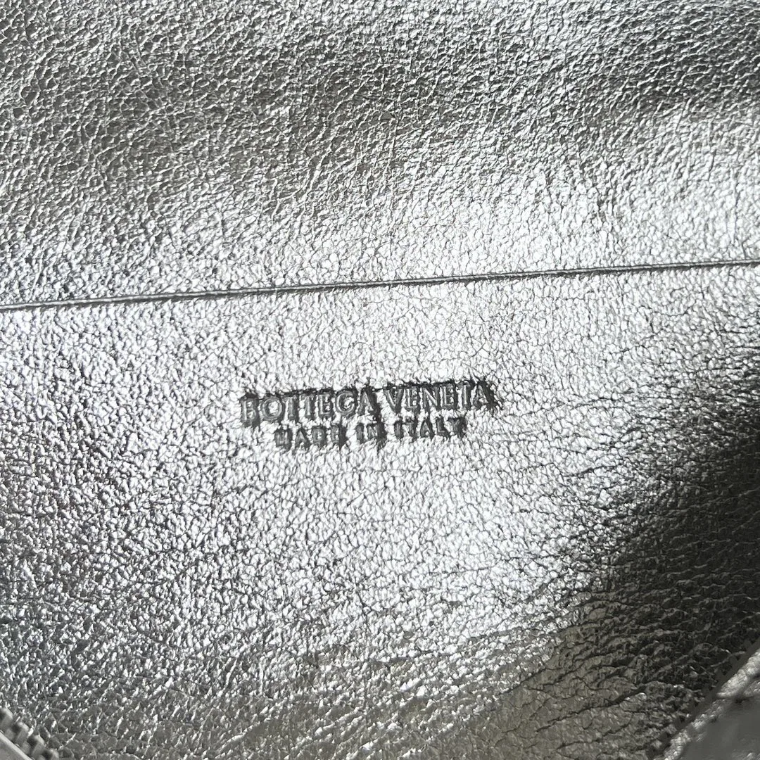 BOTTEGA 27FW NWEPAZI 017 미니백 133