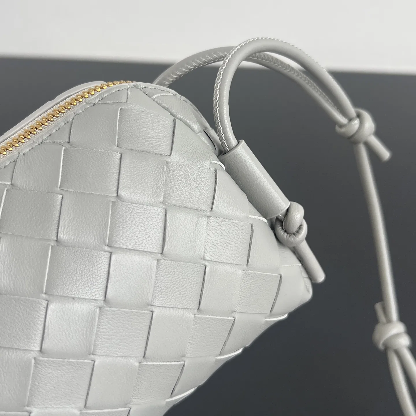 BOTTEGA 27FW NWEPAZI 017 미니백 153