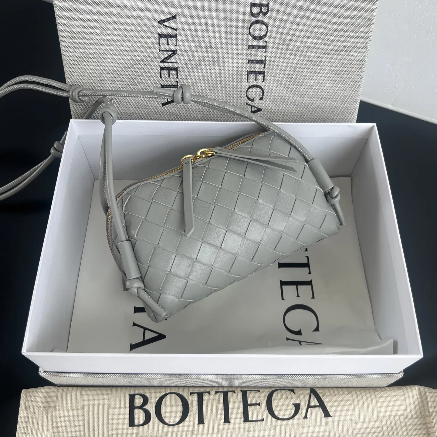 BOTTEGA 27FW NWEPAZI 017 미니백 155