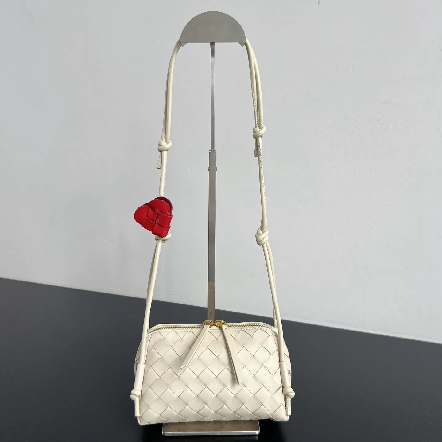 BOTTEGA 27FW NWEPAZI 017 미니백 156