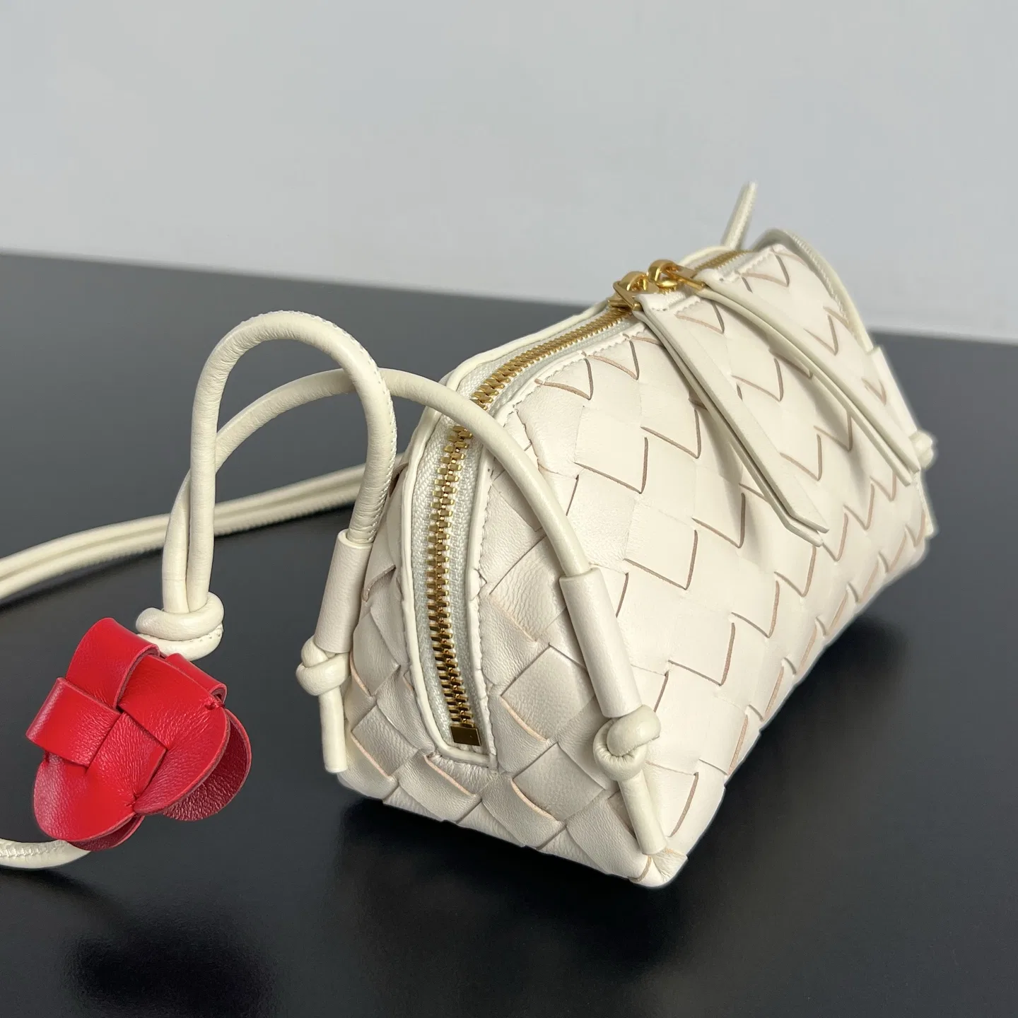 BOTTEGA 27FW NWEPAZI 017 미니백 157