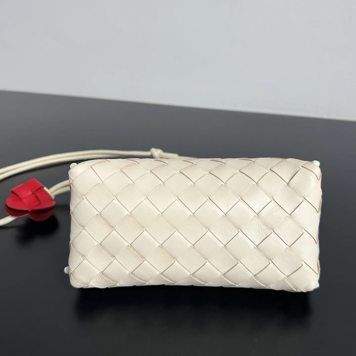 BOTTEGA 27FW NWEPAZI 017 미니백 158