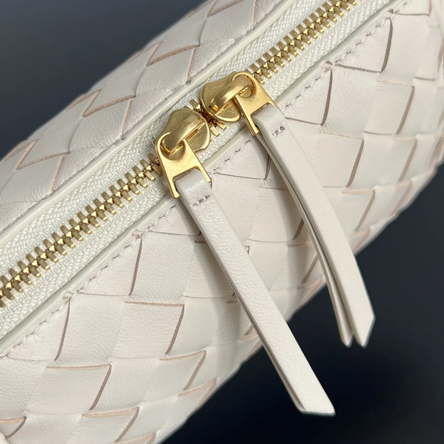 BOTTEGA 27FW NWEPAZI 017 미니백 161