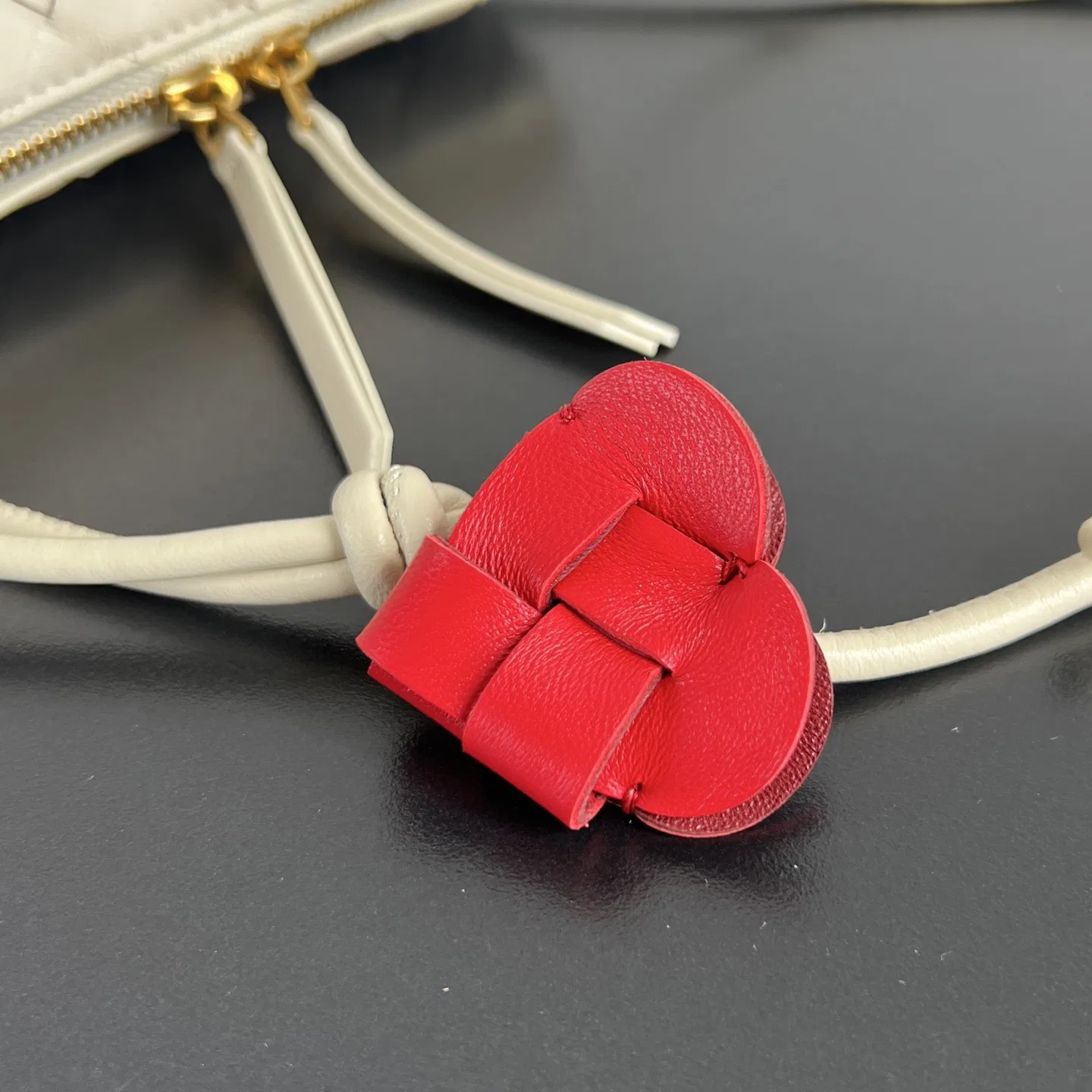 BOTTEGA 27FW NWEPAZI 017 미니백 162