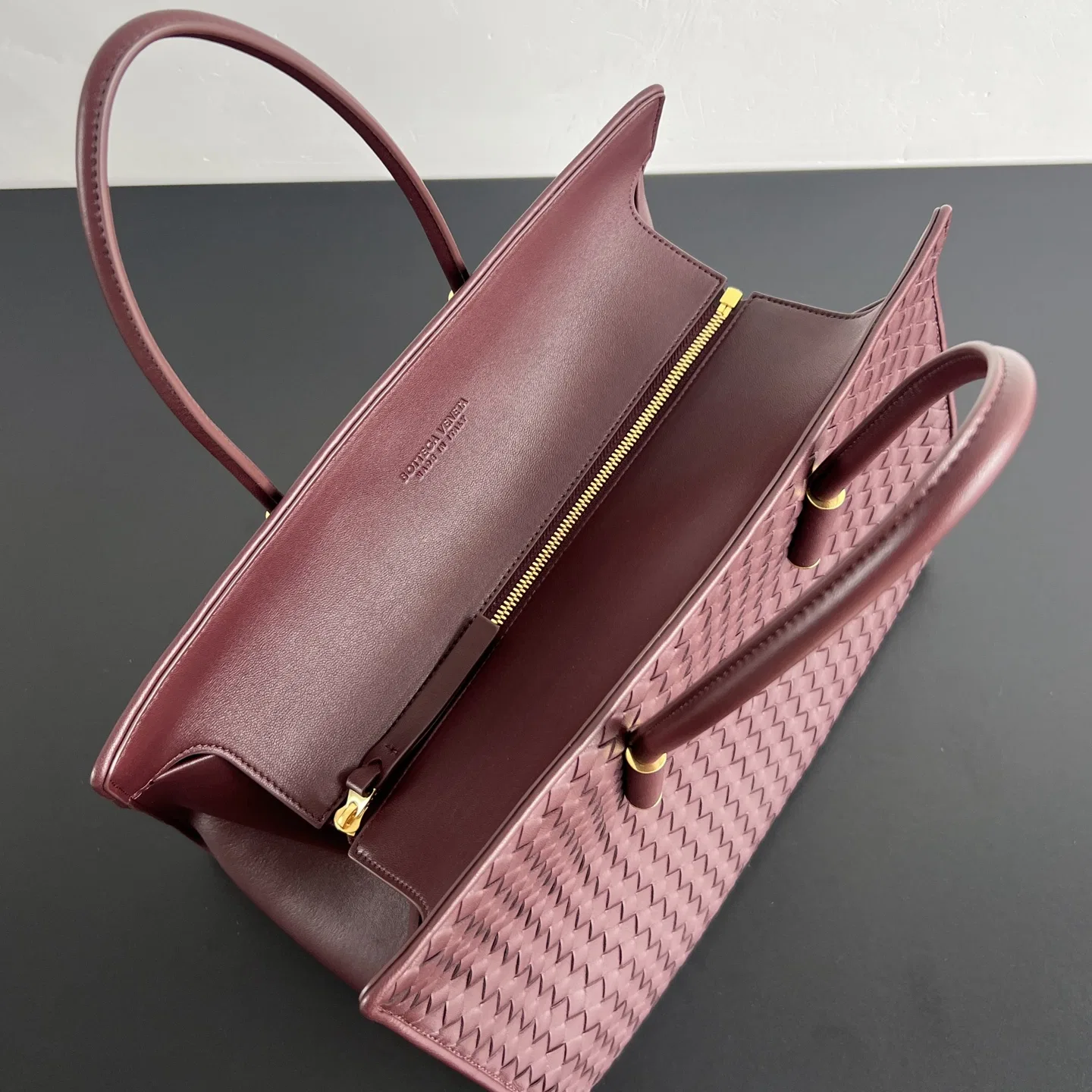 BOTTEGA 27FW NWEPAZI 018 토트백 14