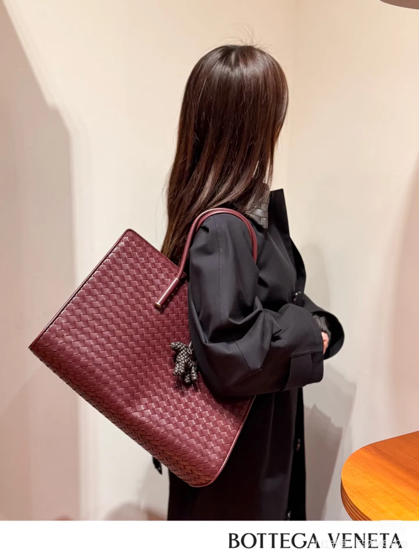 BOTTEGA 27FW NWEPAZI 018 토트백 22