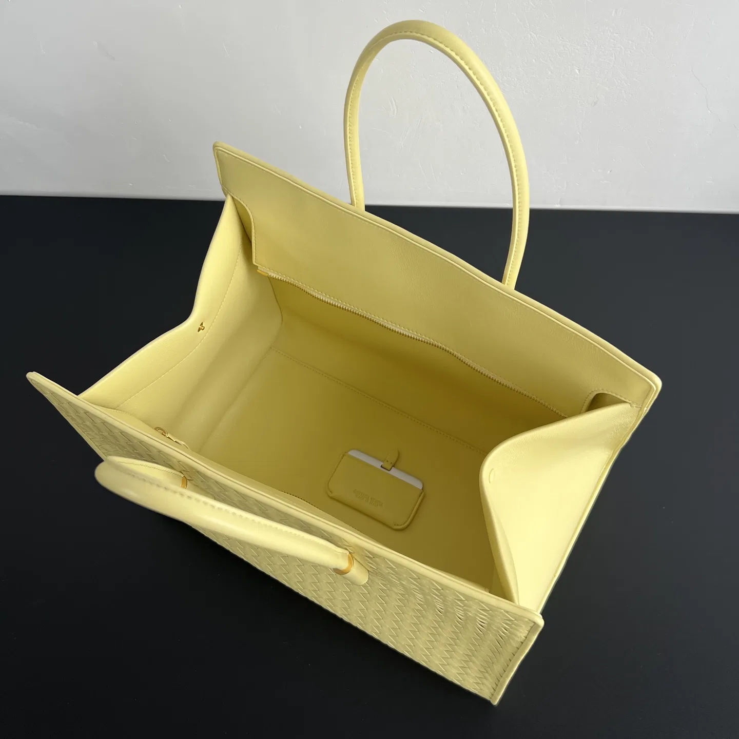 BOTTEGA 27FW NWEPAZI 018 토트백 45