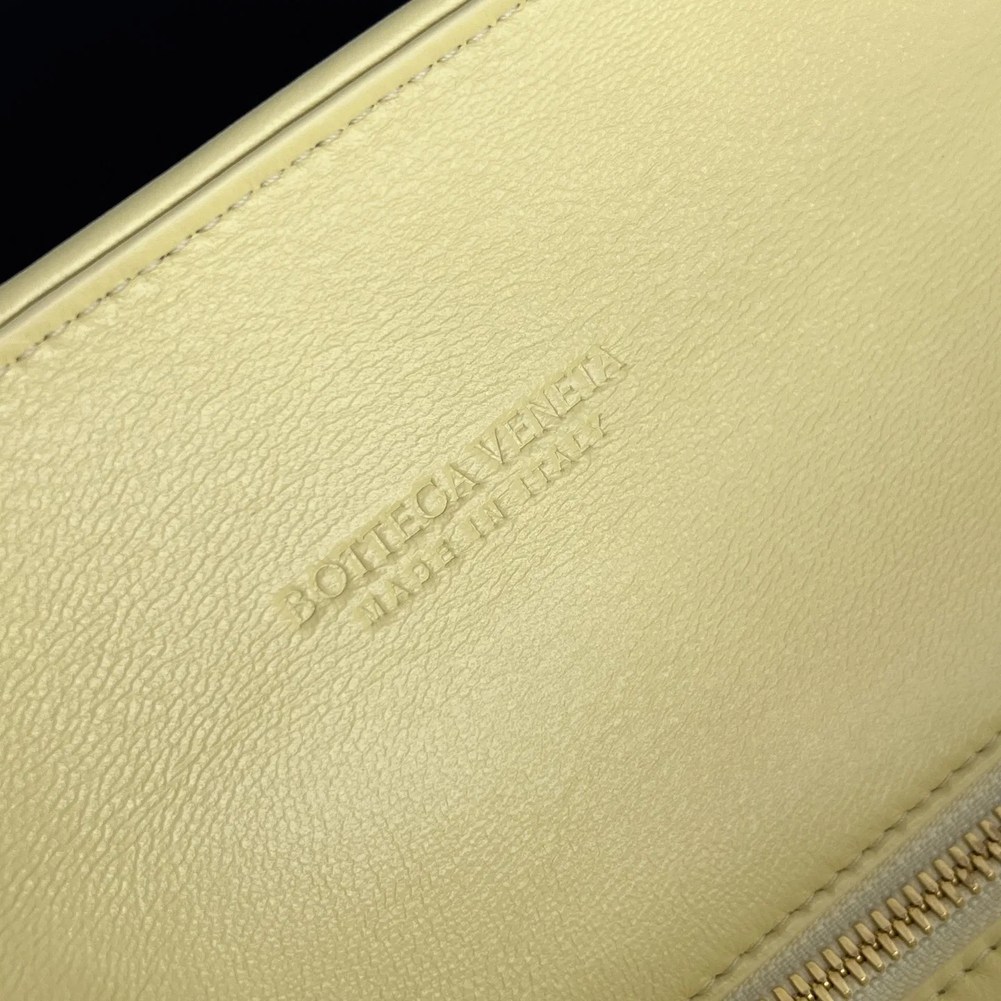 BOTTEGA 27FW NWEPAZI 018 토트백 48