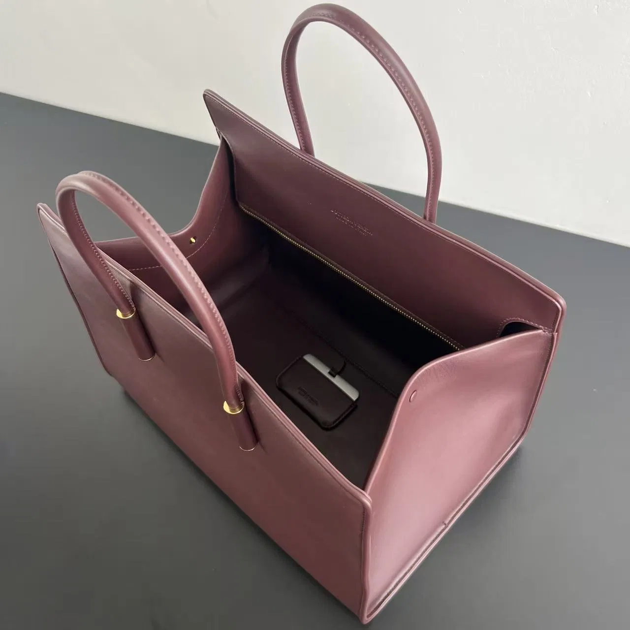 BOTTEGA 27FW NWEPAZI 019 토트백 9