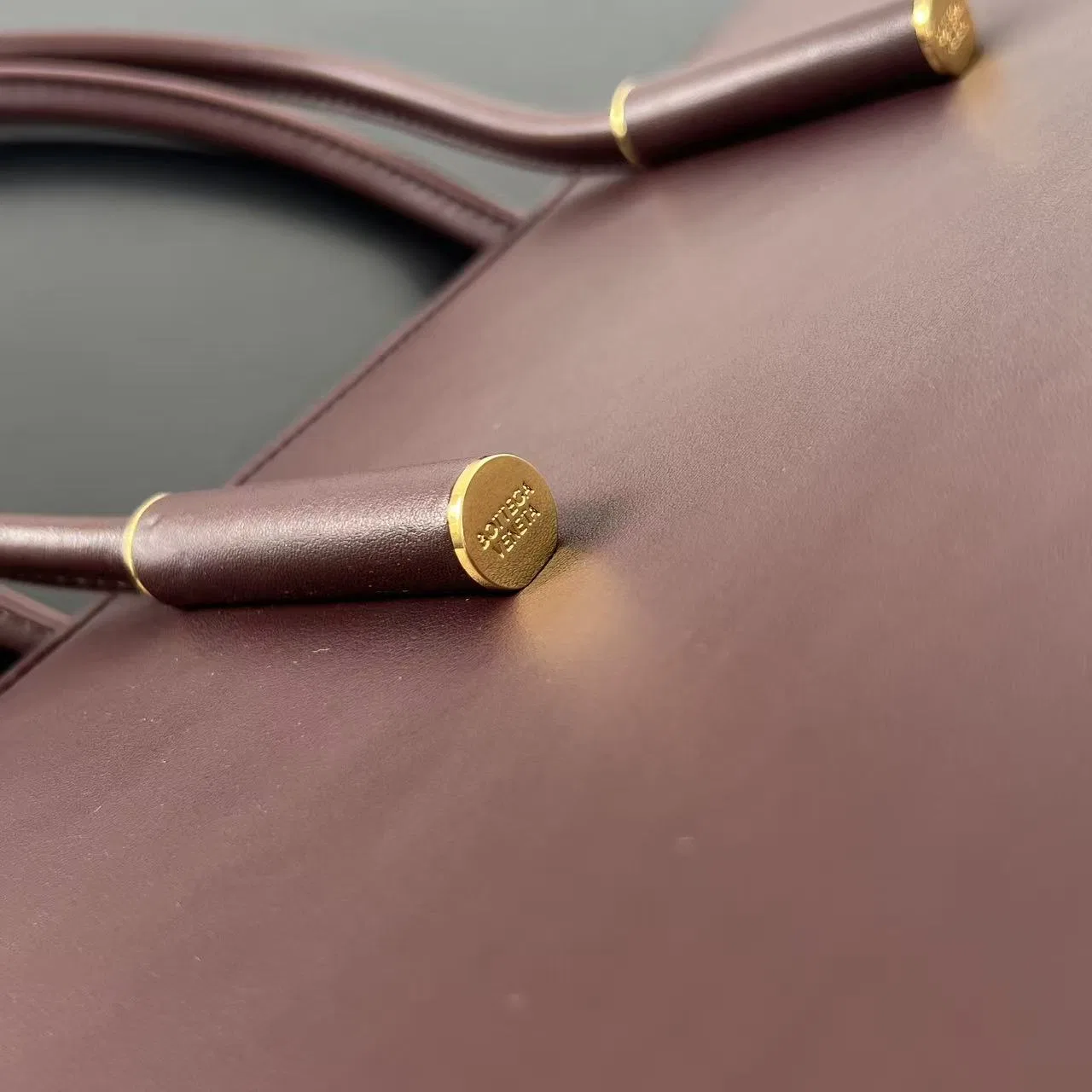 BOTTEGA 27FW NWEPAZI 019 토트백 11