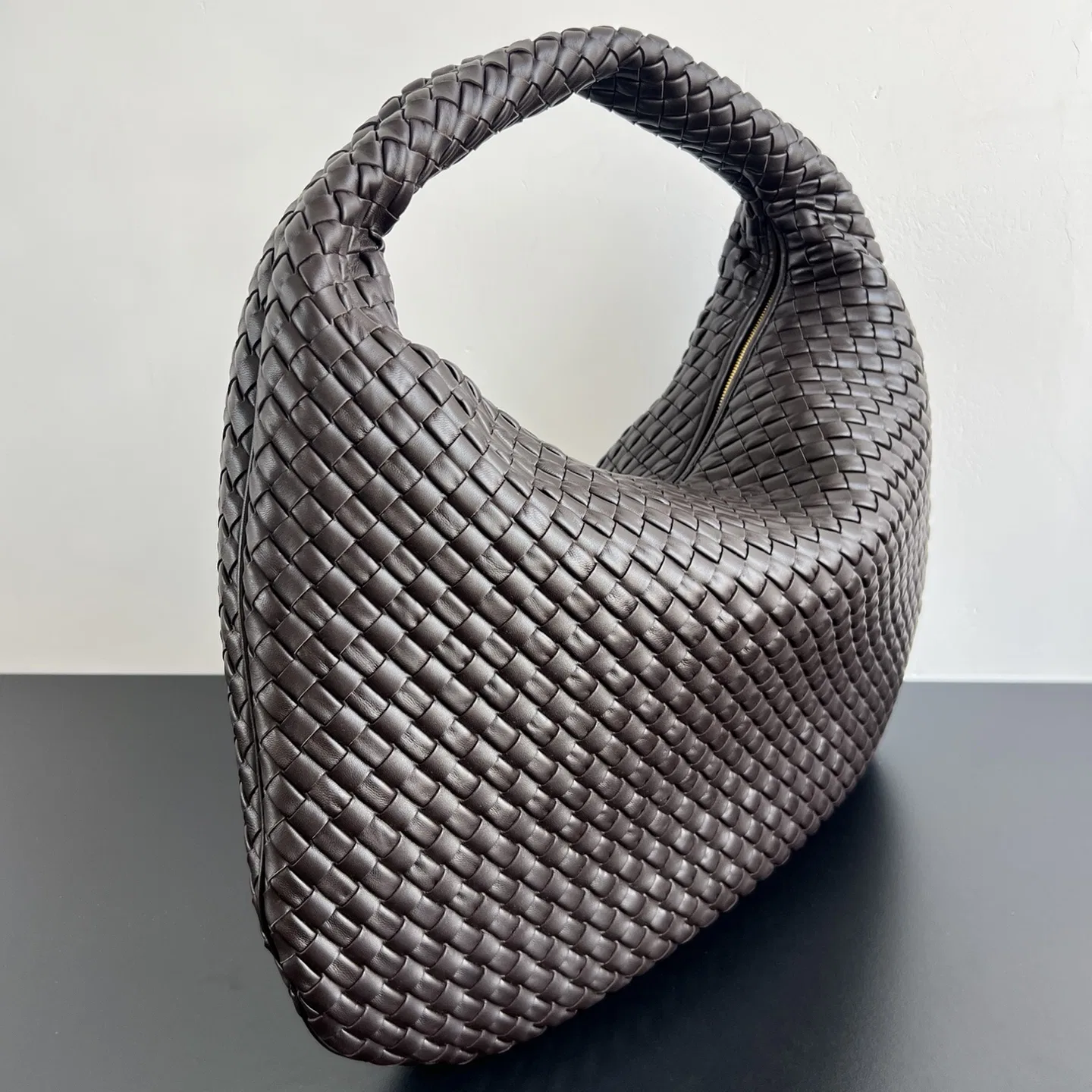 BOTTEGA 27FW NWEPAZI 020 토트백 24