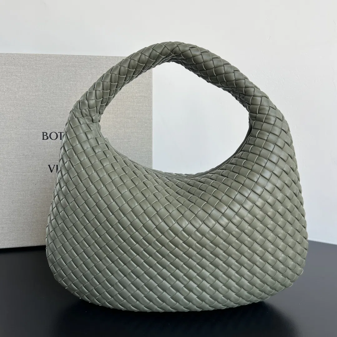 BOTTEGA 27FW NWEPAZI 020 토트백 42