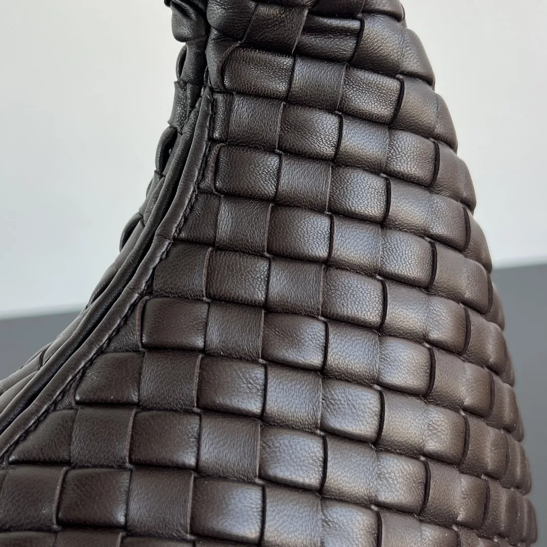BOTTEGA 27FW NWEPAZI 020 토트백 52