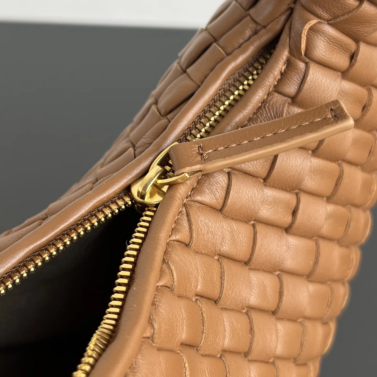 BOTTEGA 27FW NWEPAZI 020 토트백 77