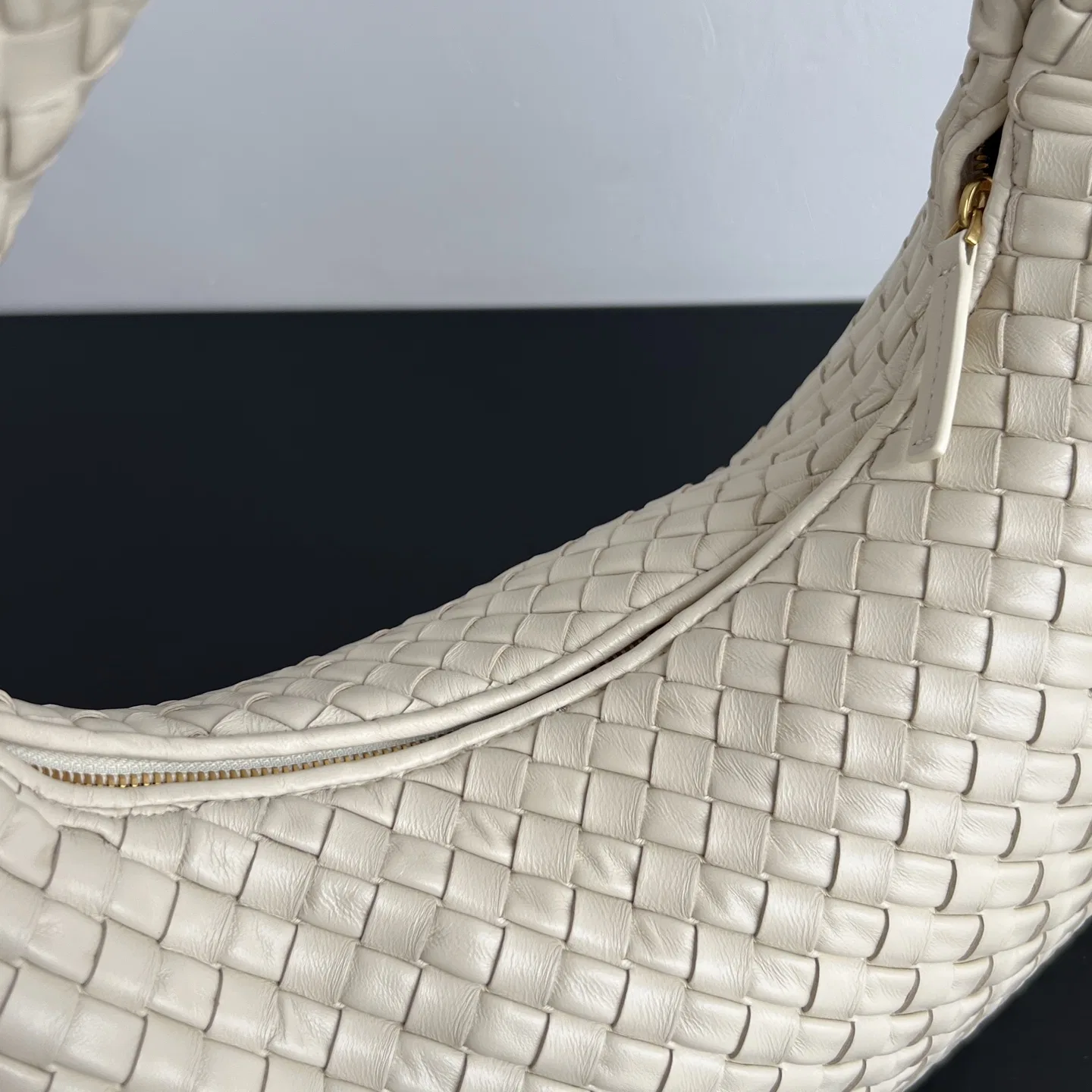 BOTTEGA 27FW NWEPAZI 020 토트백 88