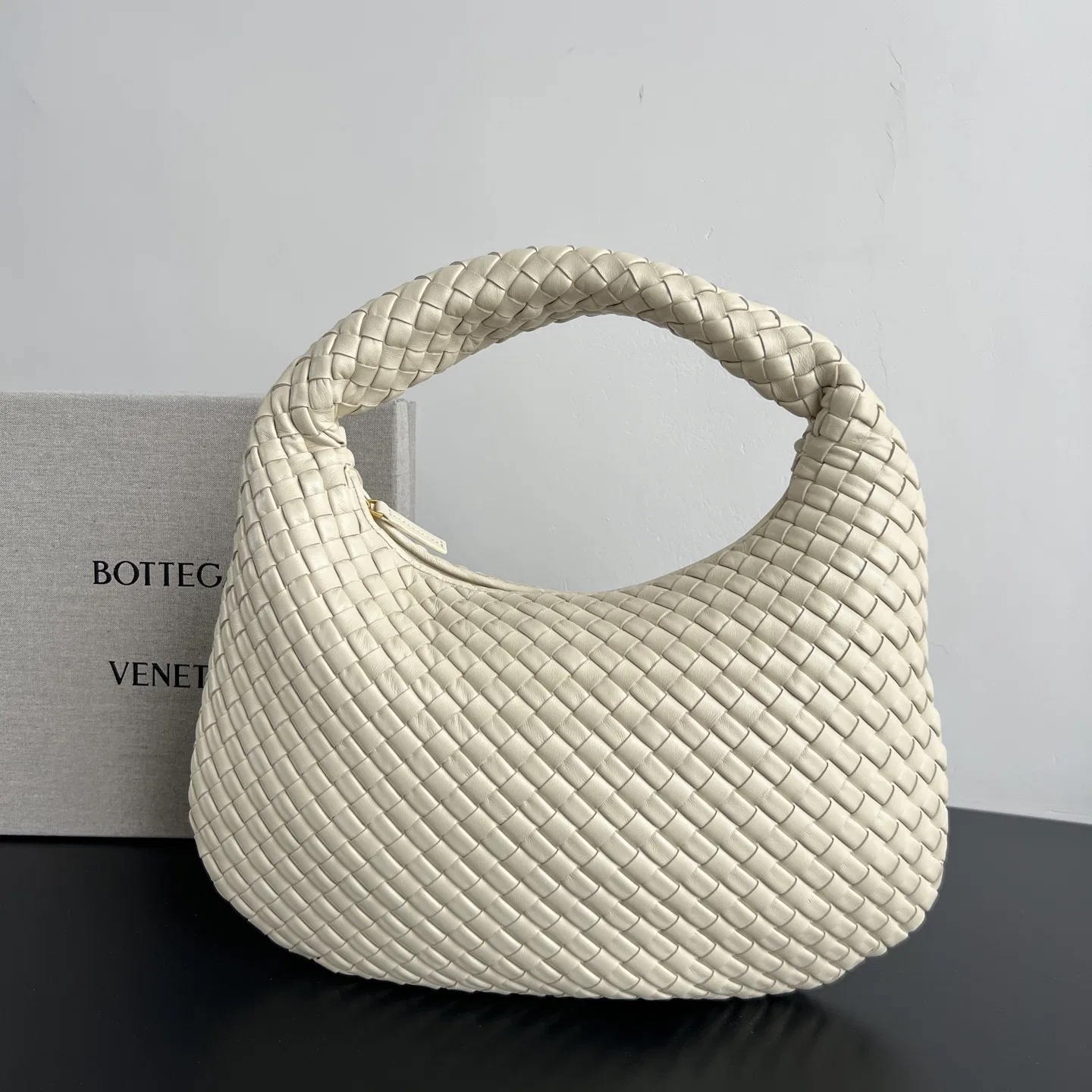 BOTTEGA 27FW NWEPAZI 020 토트백 92