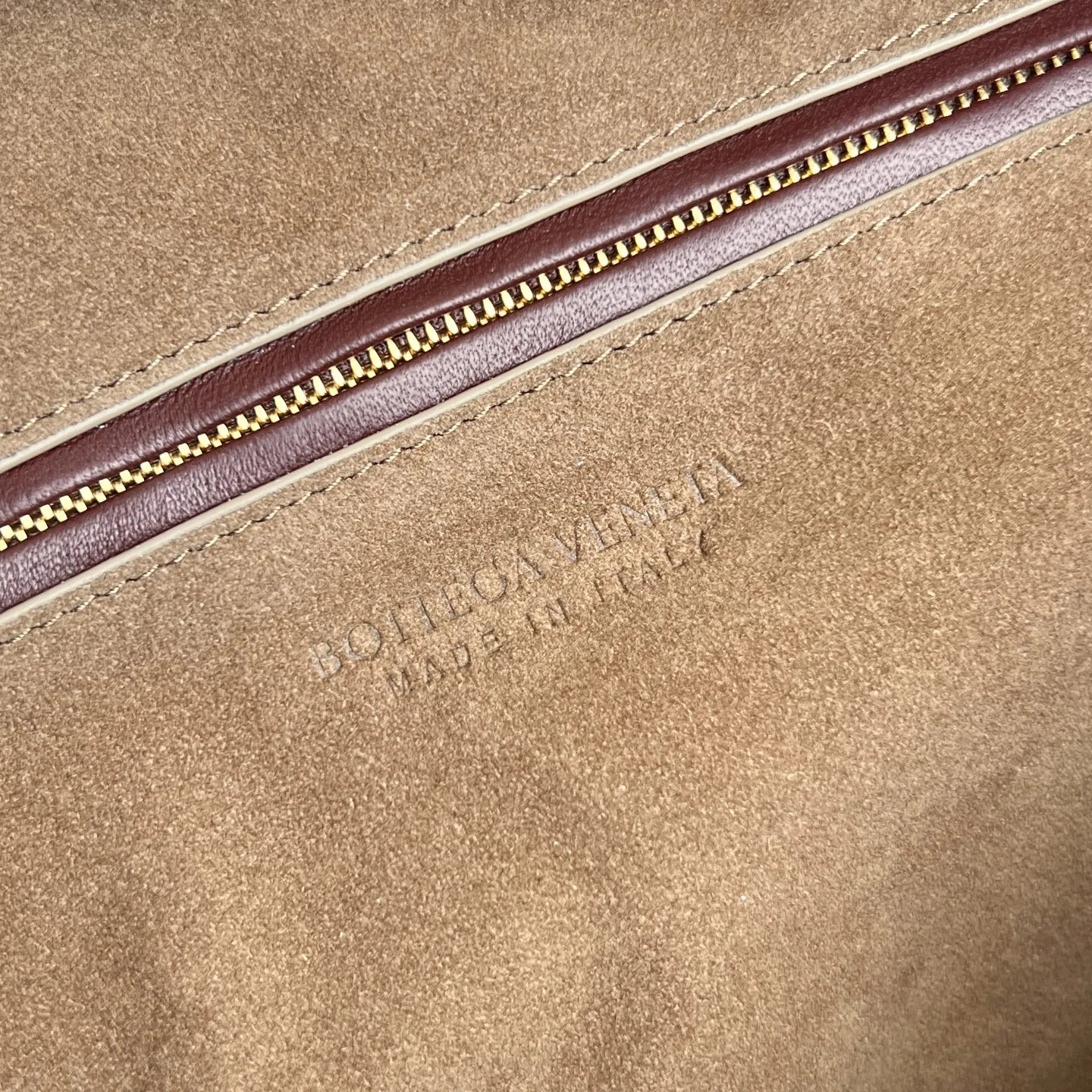 BOTTEGA 27FW NWEPAZI 020 토트백 104