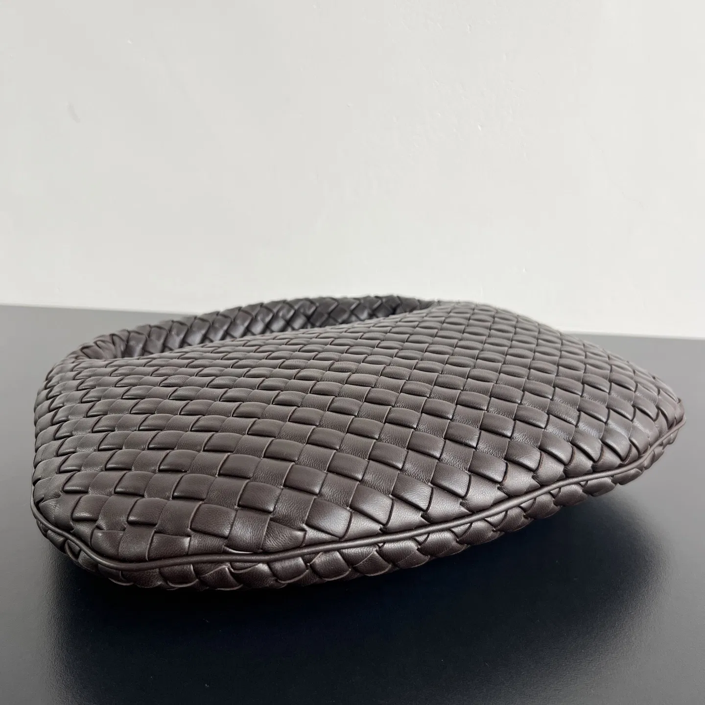 BOTTEGA 27FW NWEPAZI 020 토트백 109