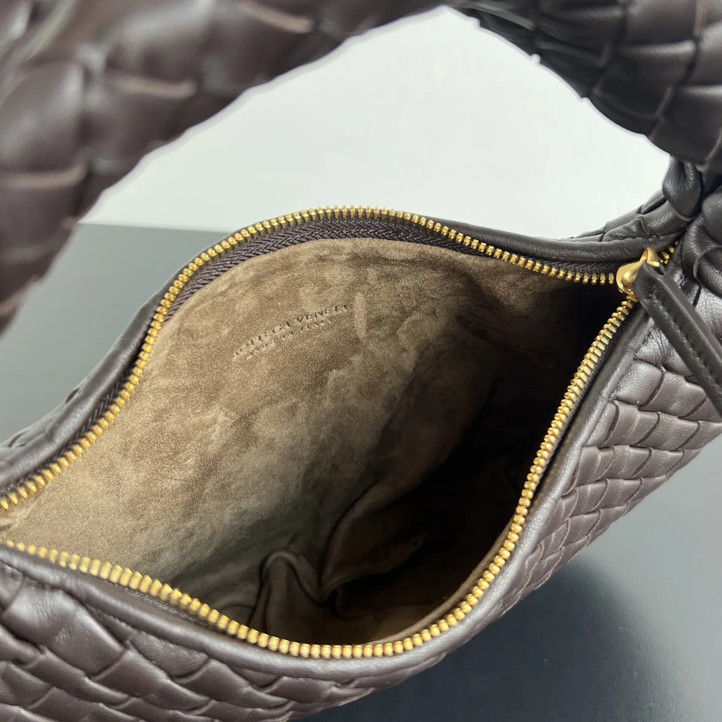 BOTTEGA 27FW NWEPAZI 020 토트백 110