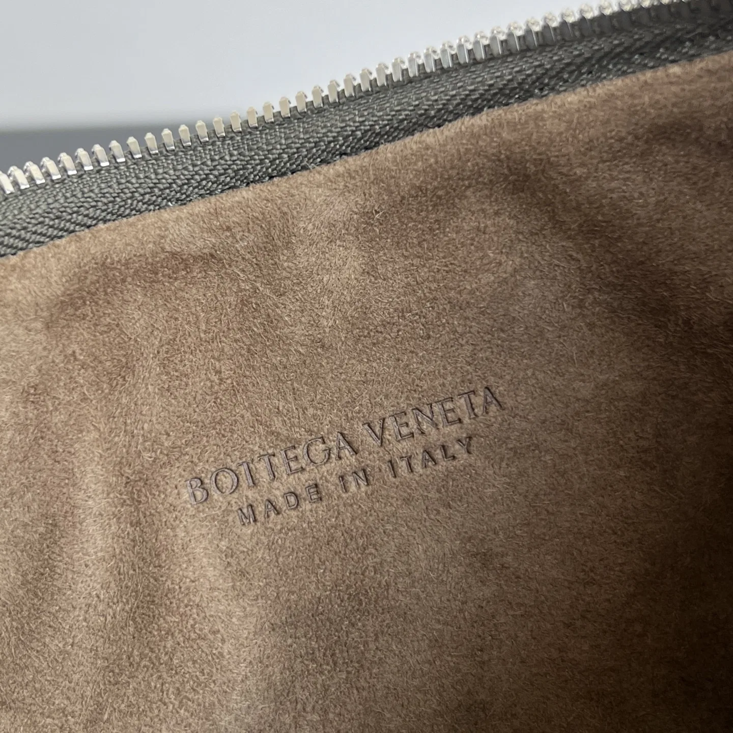 BOTTEGA 27FW NWEPAZI 020 토트백 125