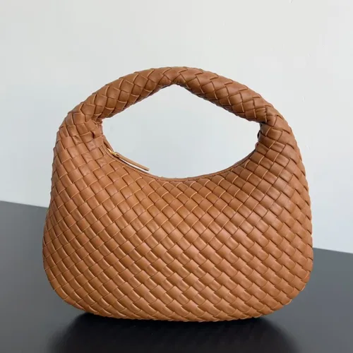 BOTTEGA 27FW NWEPAZI 020 토트백 132