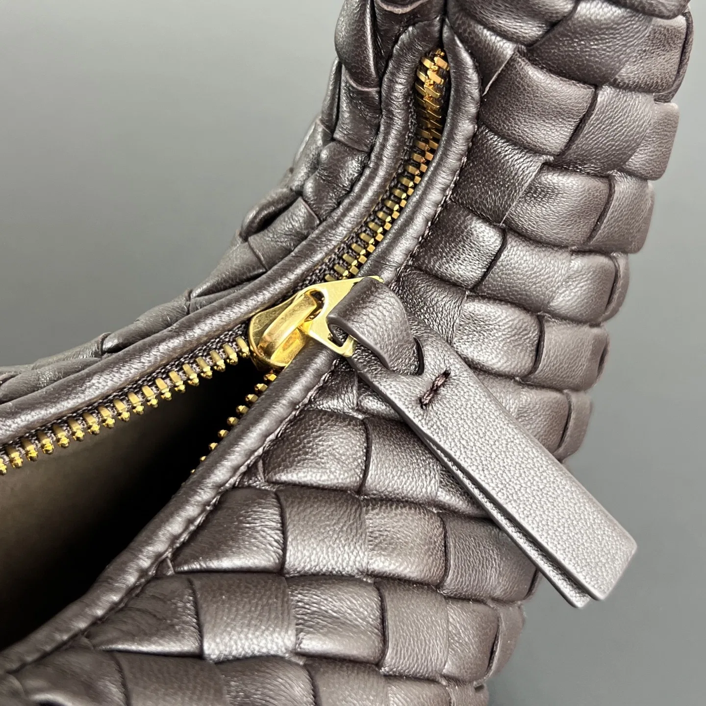 BOTTEGA 27FW NWEPAZI 021 토트백 20