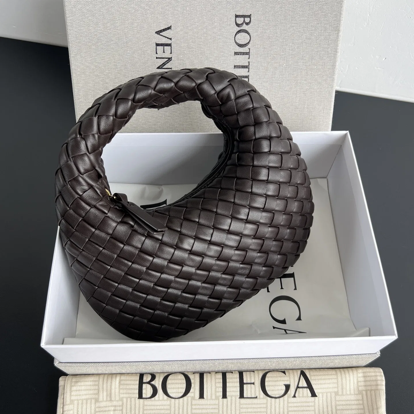 BOTTEGA 27FW NWEPAZI 021 토트백 22