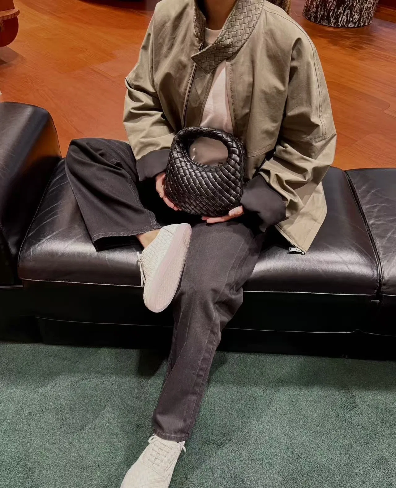 BOTTEGA 27FW NWEPAZI 021 토트백 24
