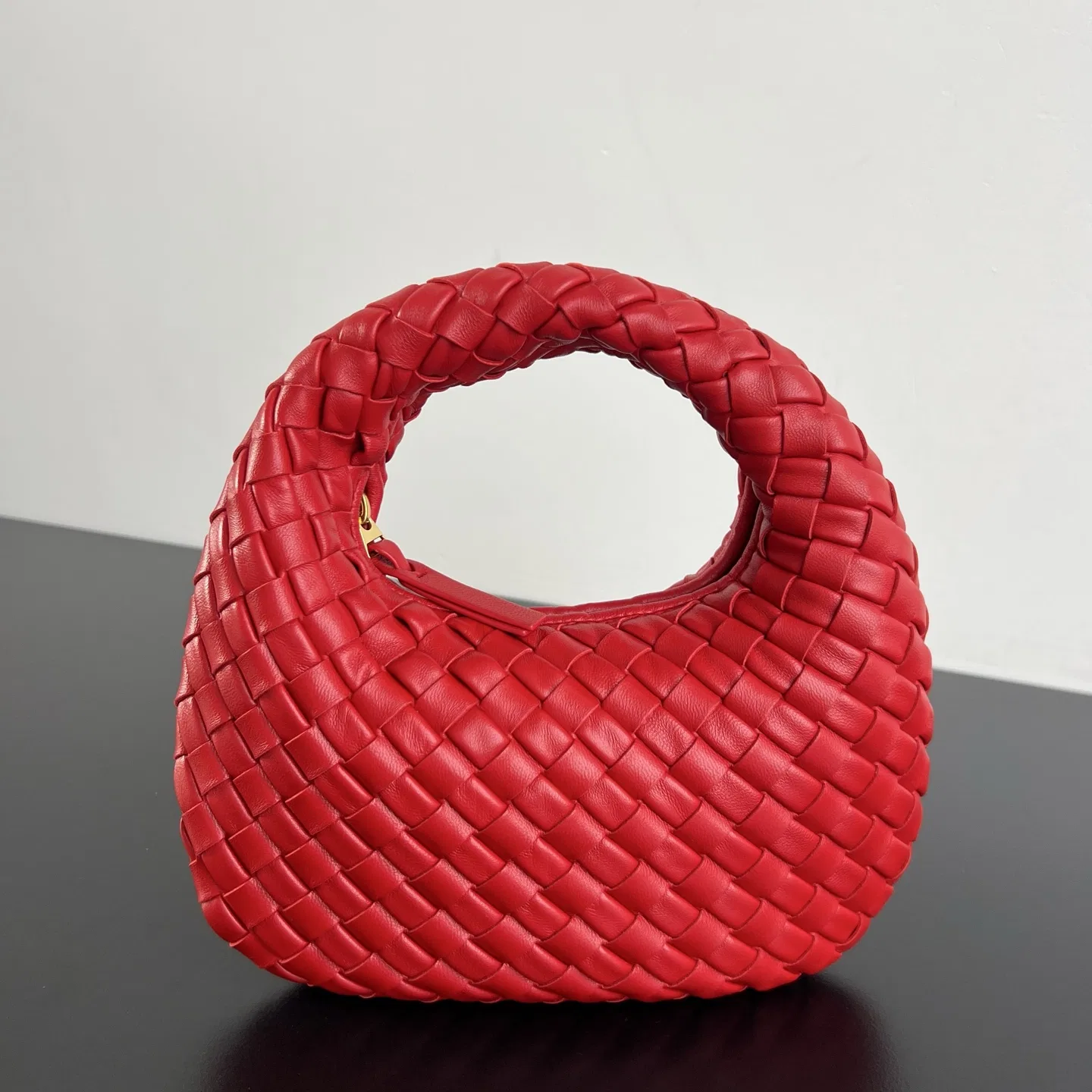 BOTTEGA 27FW NWEPAZI 021 토트백 27