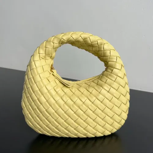 BOTTEGA 27FW NWEPAZI 021 토트백 48