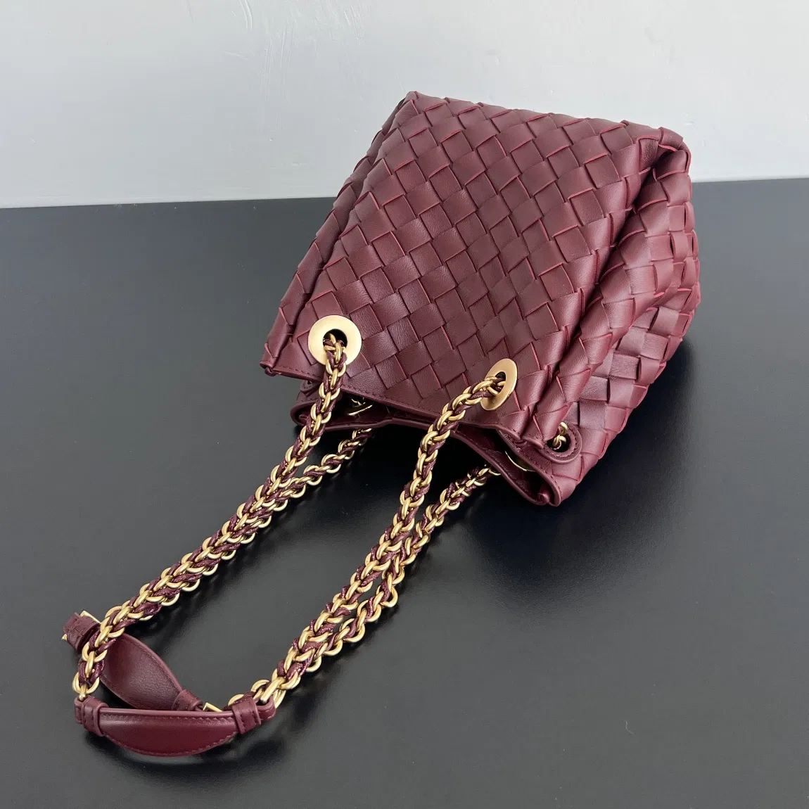 BOTTEGA 27FW NWEPAZI 024 숄더백 18