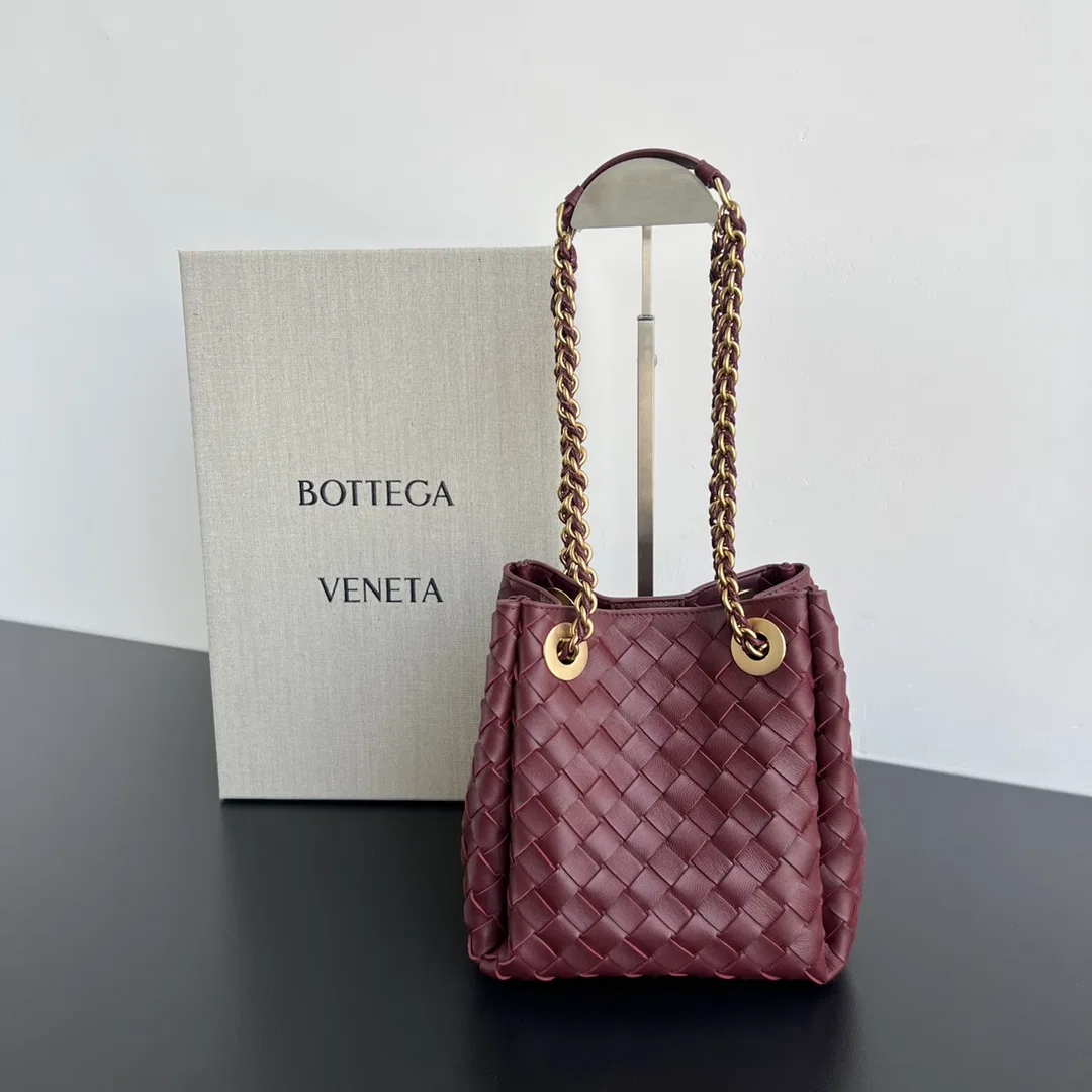 BOTTEGA 27FW NWEPAZI 024 숄더백 24