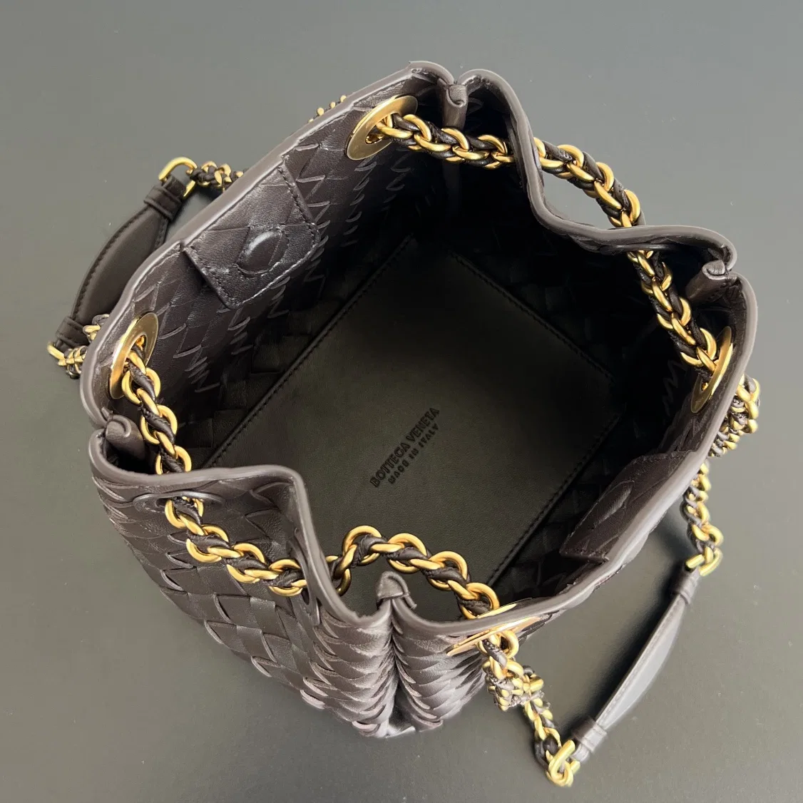 BOTTEGA 27FW NWEPAZI 024 숄더백 28