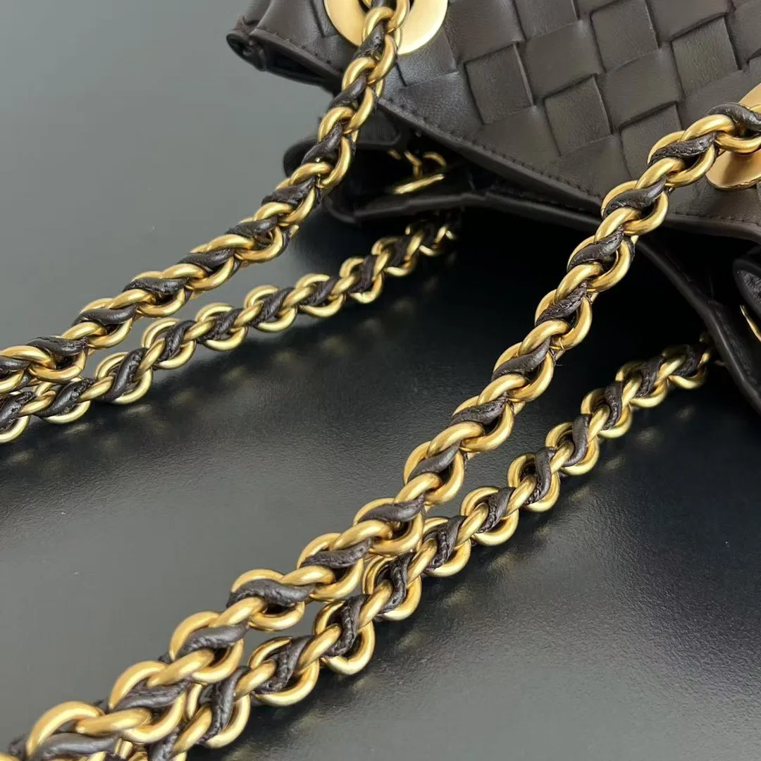 BOTTEGA 27FW NWEPAZI 024 숄더백 31