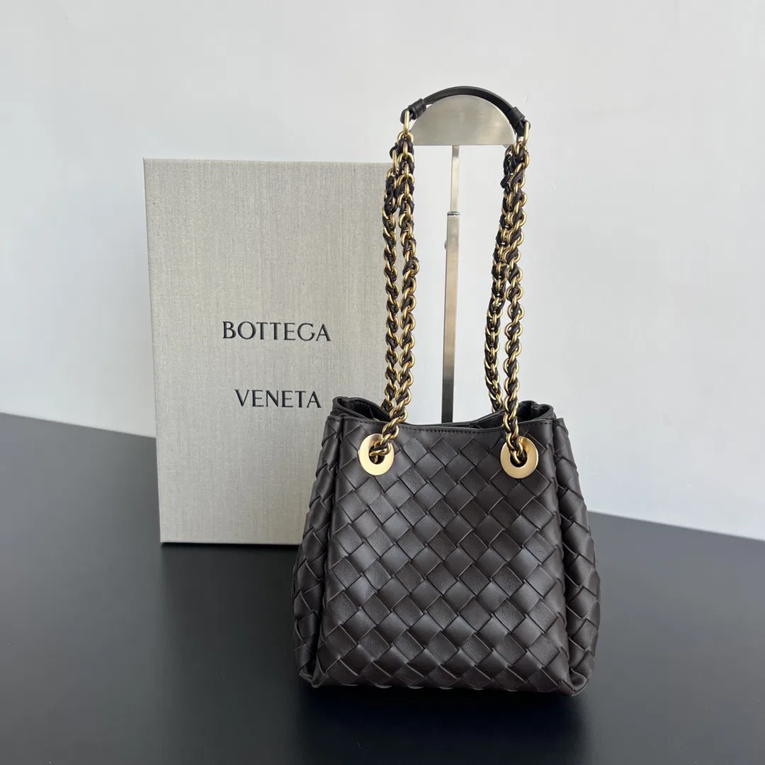 BOTTEGA 27FW NWEPAZI 024 숄더백 34