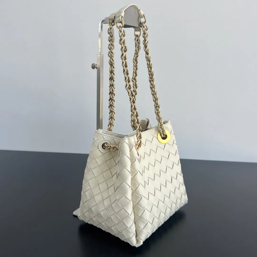 BOTTEGA 27FW NWEPAZI 024 숄더백 39
