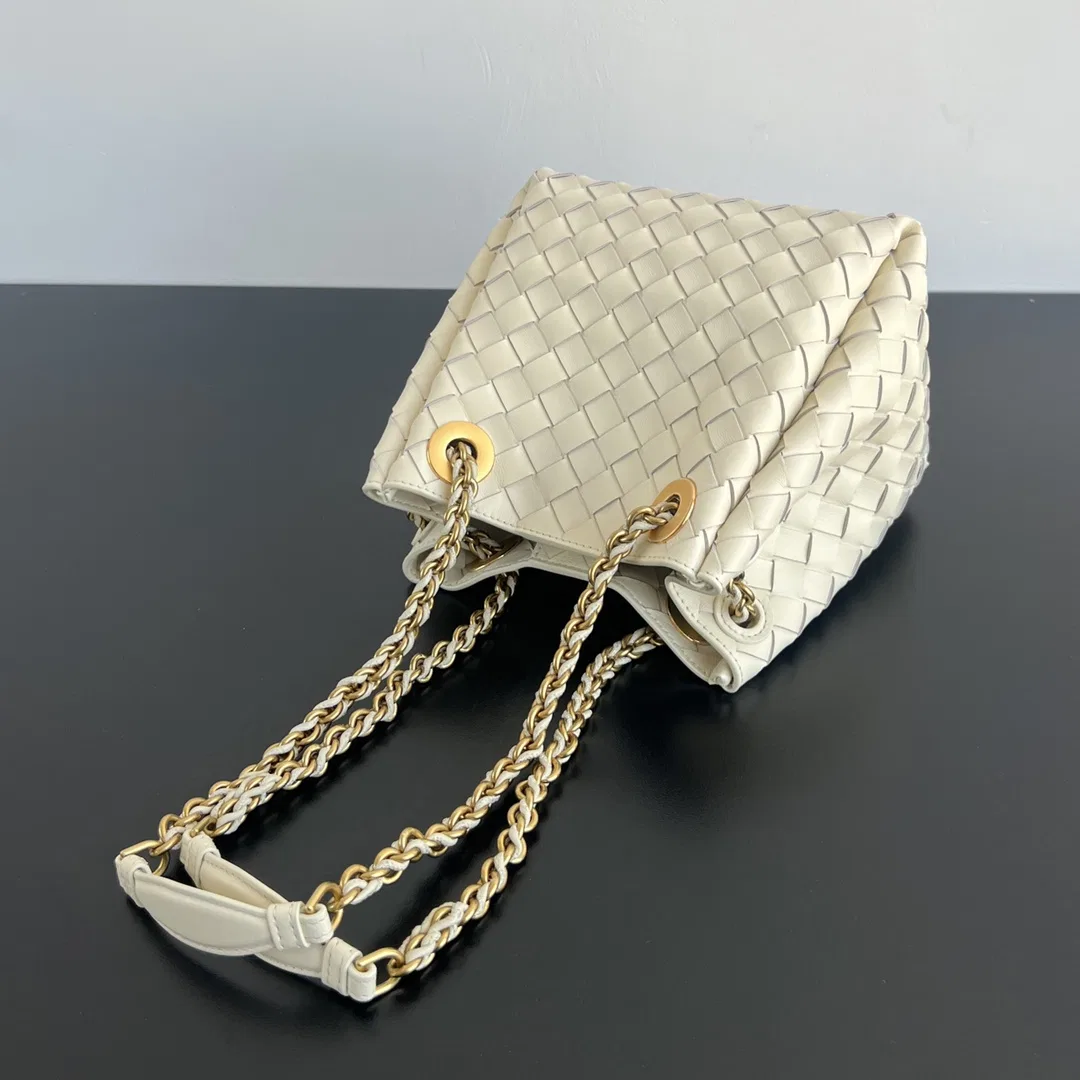 BOTTEGA 27FW NWEPAZI 024 숄더백 41