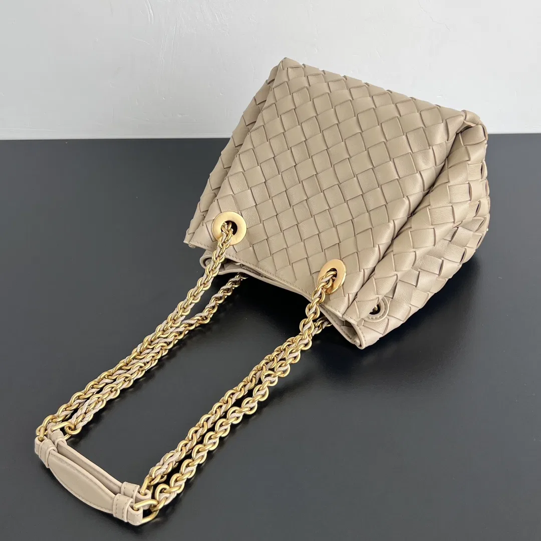 BOTTEGA 27FW NWEPAZI 024 숄더백 56