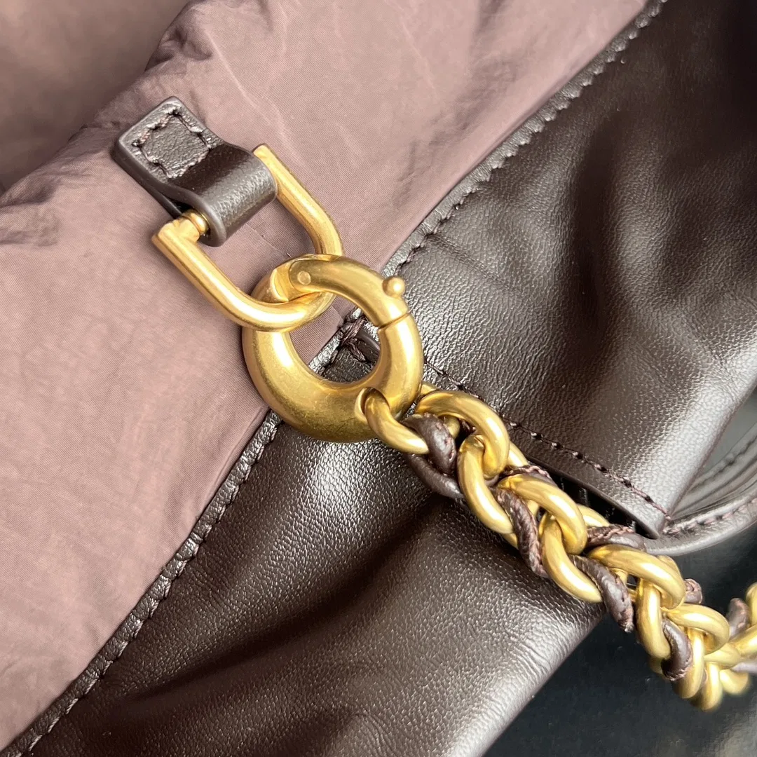 BOTTEGA 27FW NWEPAZI 025 숄더백 7