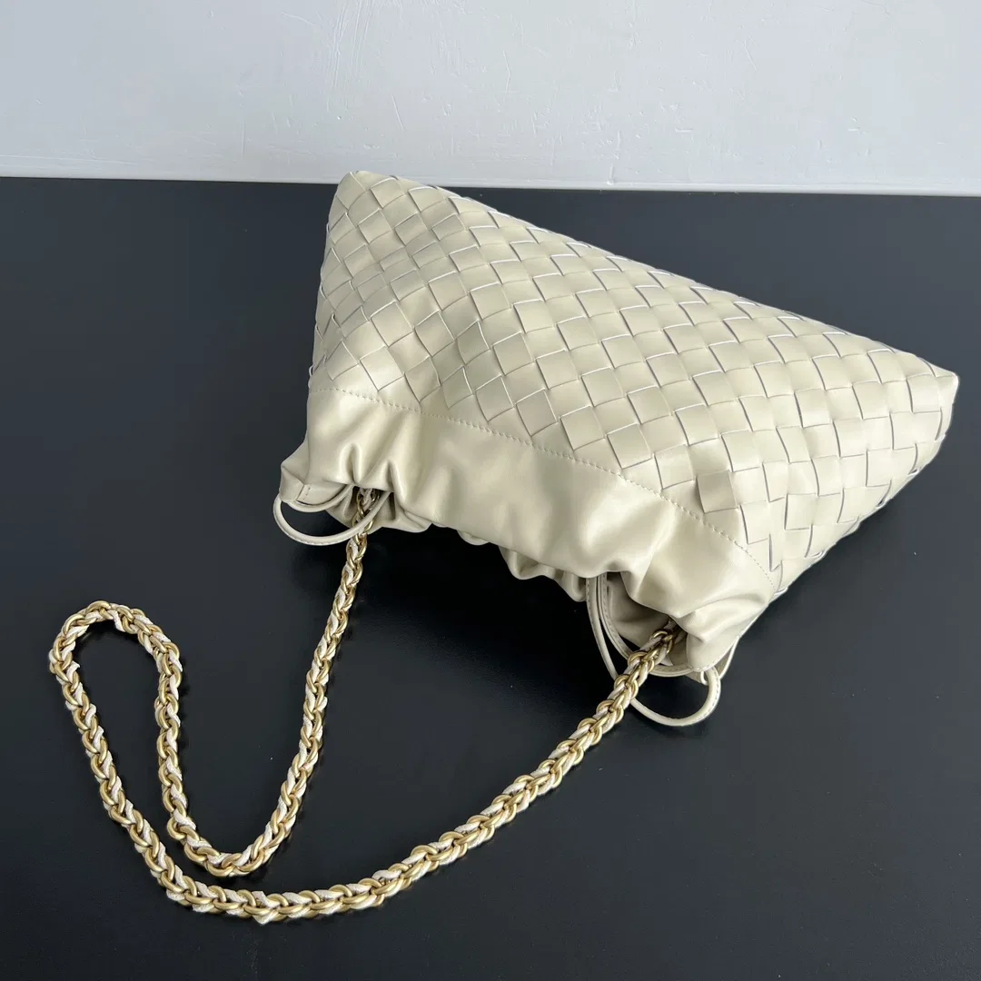 BOTTEGA 27FW NWEPAZI 025 숄더백 13