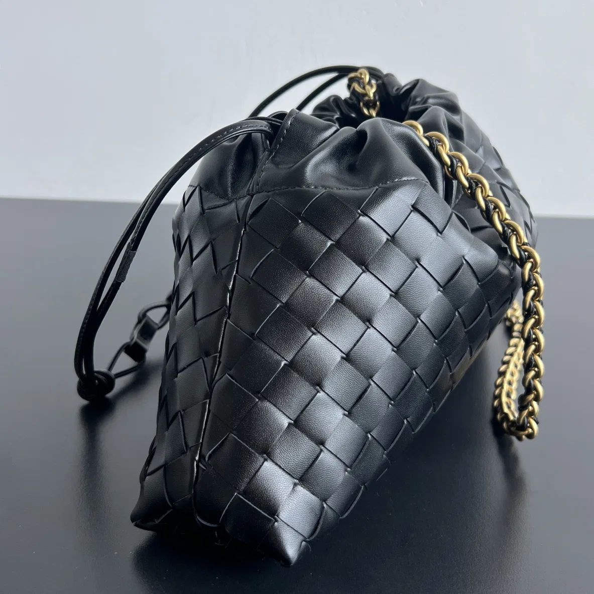 BOTTEGA 27FW NWEPAZI 025 숄더백 29