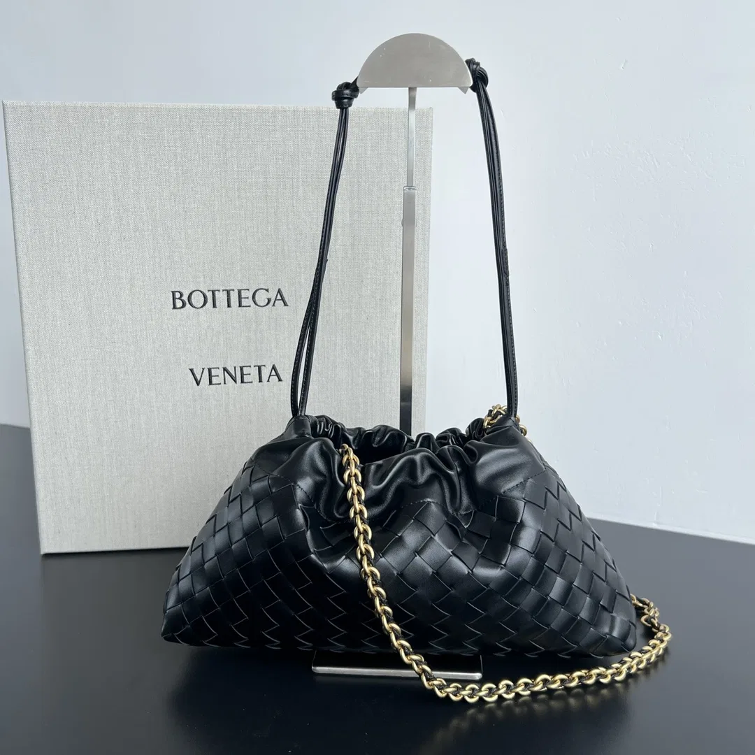 BOTTEGA 27FW NWEPAZI 025 숄더백 36