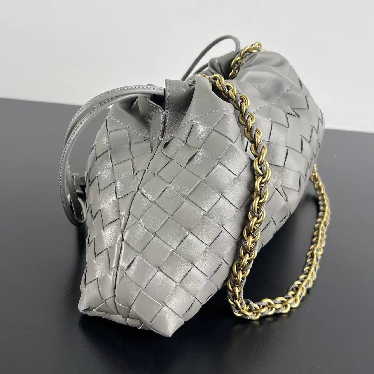 BOTTEGA 27FW NWEPAZI 025 숄더백 38