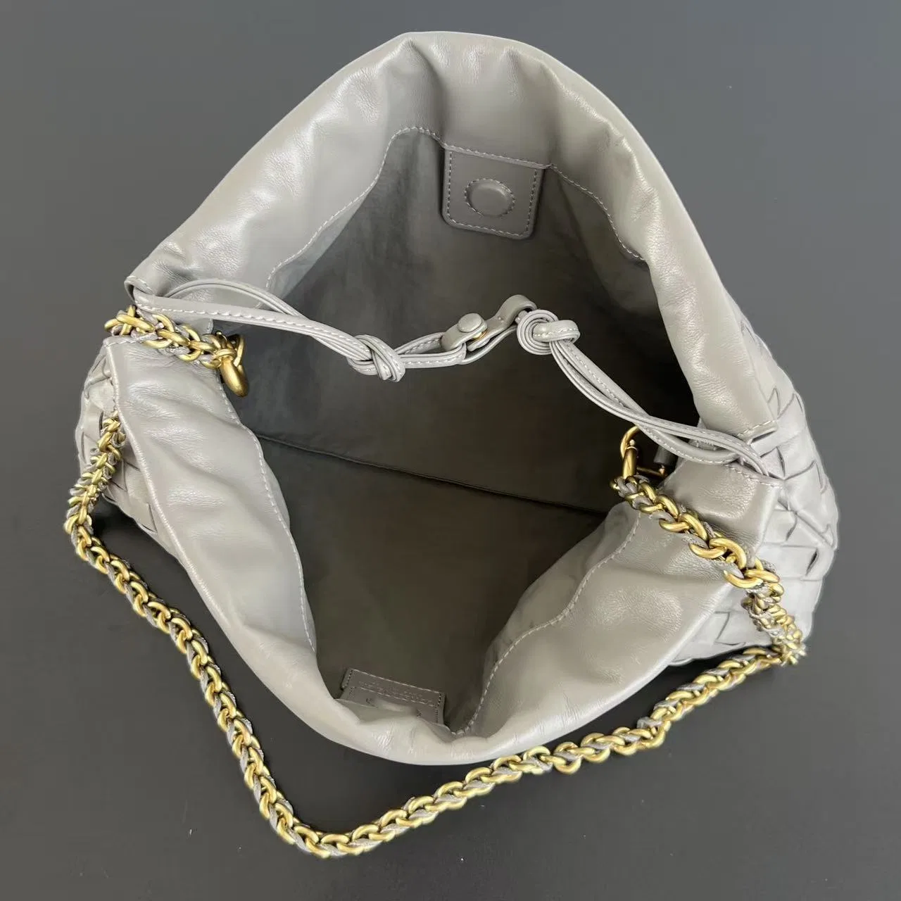 BOTTEGA 27FW NWEPAZI 025 숄더백 40