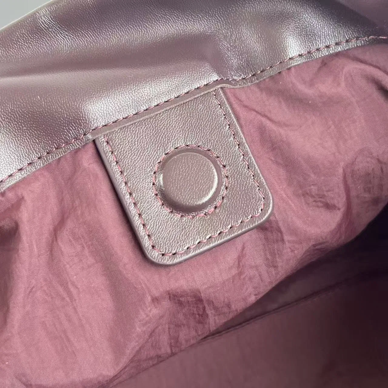 BOTTEGA 27FW NWEPAZI 025 숄더백 55